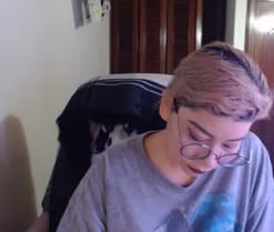 Cyndi_rockefell en directo