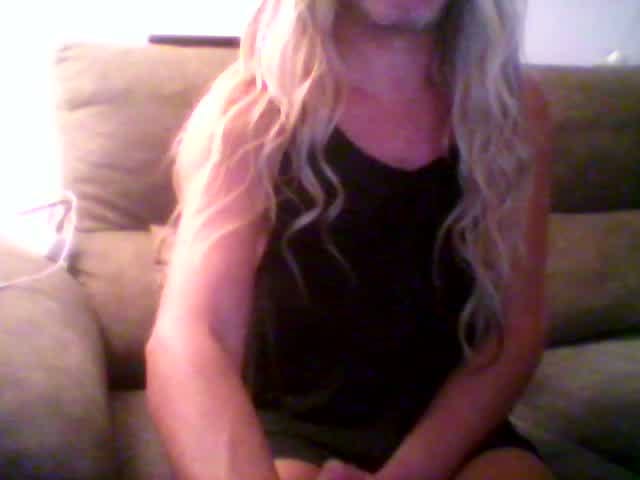 Live Chat with travestidojerez on Amateur.TV