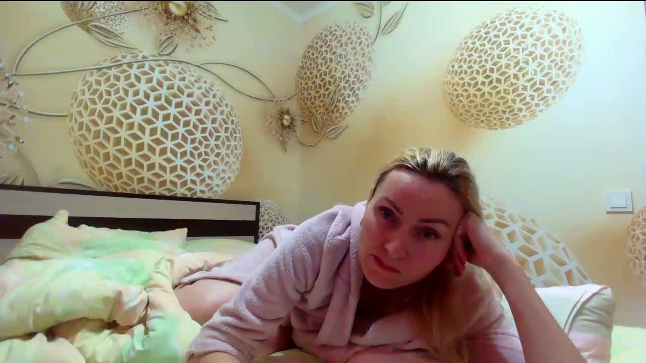 Yourrealgirl
