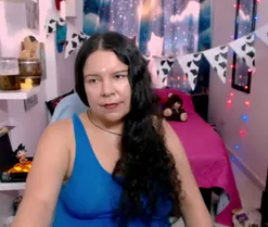 clarie_m, en vivo ahora en Amateur.tv