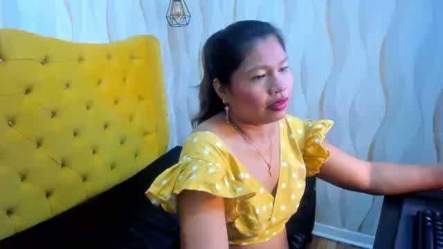 RosyPage Live Chat on Amateur.TV