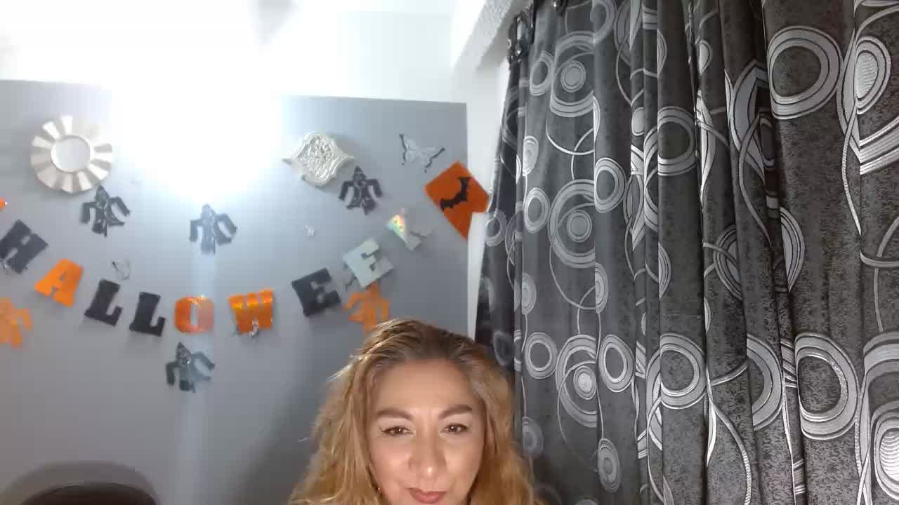 Madisonthaylor Live Chat on Amateur.TV