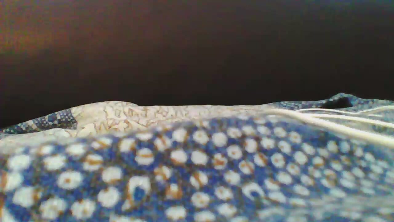 Ojosgatomadrid1 live on Amateur.tv
