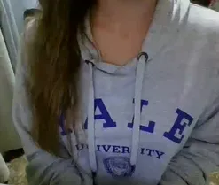 HellouKitty, live now on SugarCams