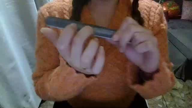 HellouKitty Live Chat on Amateur.TV