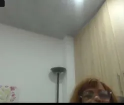 CelineMature, en directo ahora en Amateur.tv