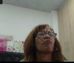 CelineMature live sex cam