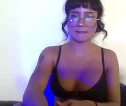 Effy_ston