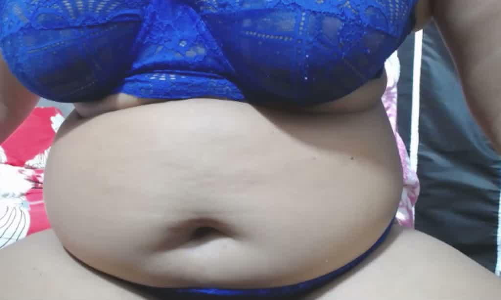 morenaMilf