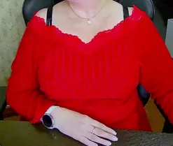 Rapunzel7, live now on SugarCams