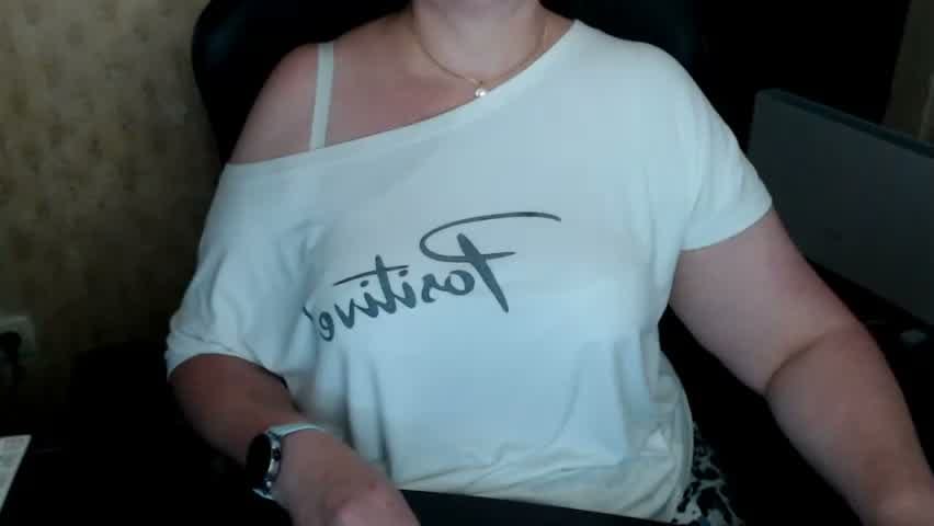Rapunzel7 Live Chat on Amateur.TV