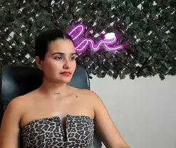 DestinyHills, en directo ahora en Amateur.tv