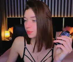 Sexy_Cherry, live now on SugarCams