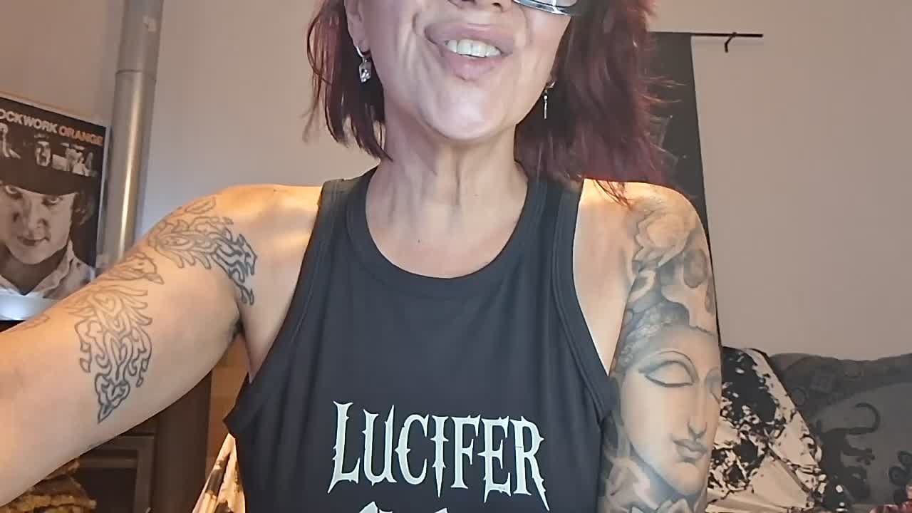 Sex chat gratuit in direct cu blackvampir pe Amateur.TV
