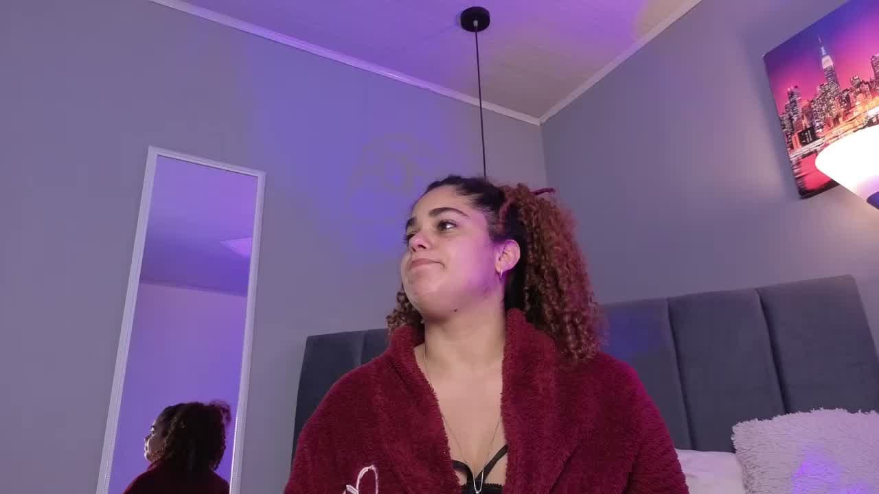 ninna_curly