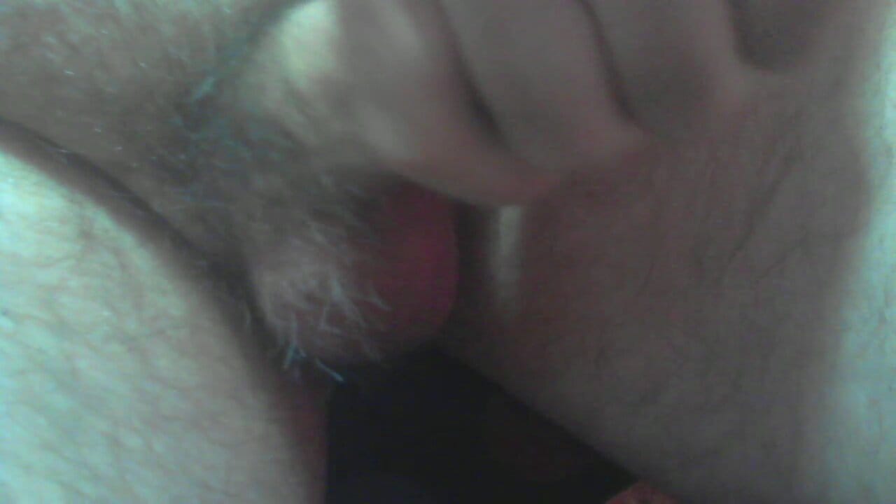 Quilloven live on Amateur.tv
