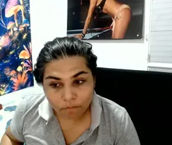 Michelhotxxx1, en directo ahora en Amateur.tv
