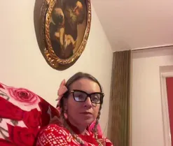 LolaCooper, en vivo ahora en Amateur.tv