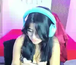 mila_quinn, en vivo ahora en Amateur.tv