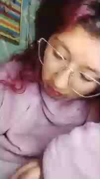 ScarletBloom live on Amateur.tv