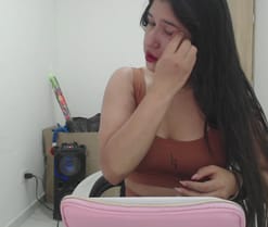 Aisha_so's webcam