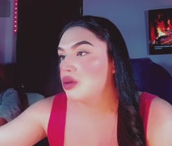 dirtydol_latina's webcam