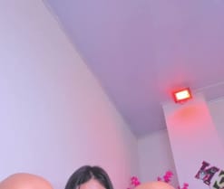 Leia_laurent live cam
