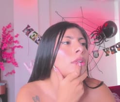 Leia_laurent live cam