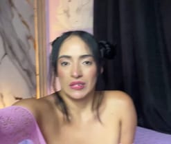 sofiahot5
