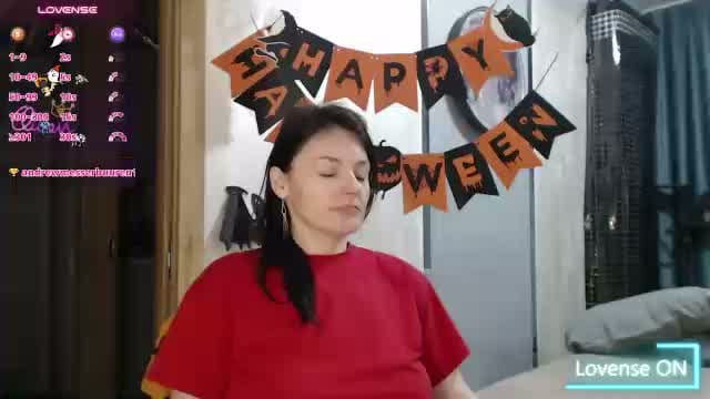 Live Chat with StacyDavise on Amateur.TV