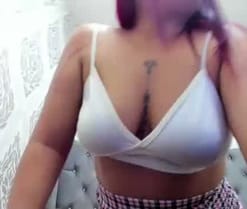 AliceBlush en directo por webcam