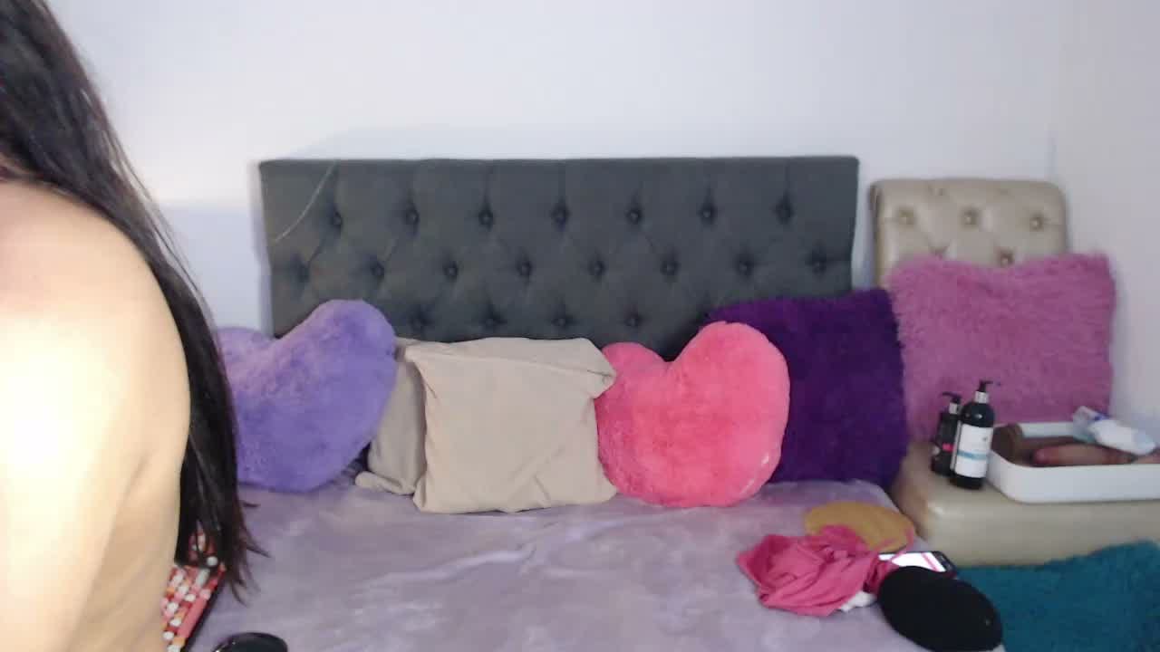 paulamaria_ Live Chat on Amateur.TV
