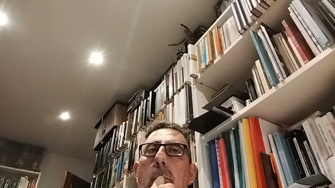 عارضة كاميرا corona44