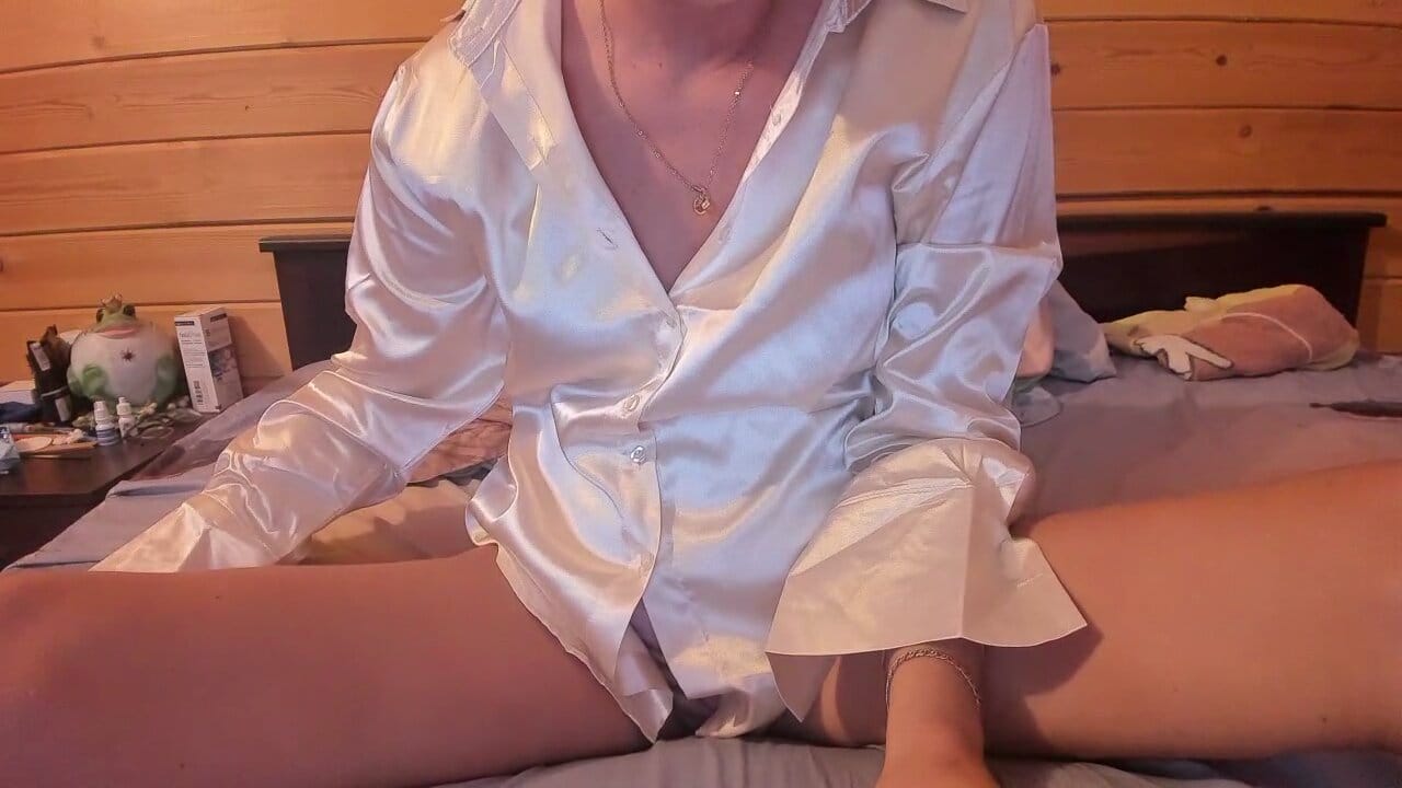 ultrachick Live Chat on Amateur.TV