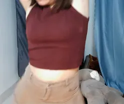 Sluttygirl30, live now on SugarCams