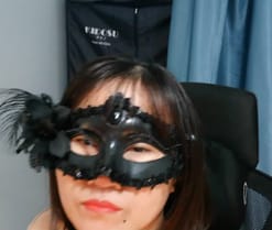 Sluttygirl30 en directo por webcam