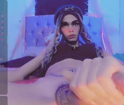 camila_valkirye