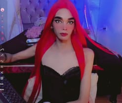 camila_valkirye