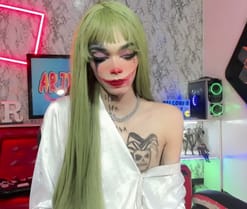 camila_valkirye