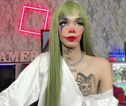 camila_valkirye