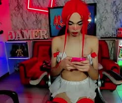 camila_valkirye