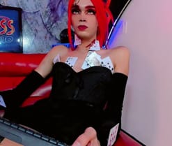 camila_valkirye