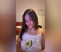 Yanetsexy4, en directo ahora en Amateur.tv
