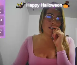 luciasexy2, en vivo ahora en Amateur.tv