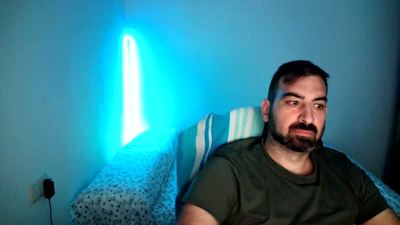 Mario24_vlc Live Chat on Amateur.TV
