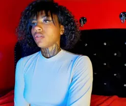 morena_fireVs, en vivo ahora en Amateur.tv