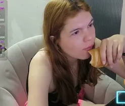 zelda-princess, live now on SugarCams