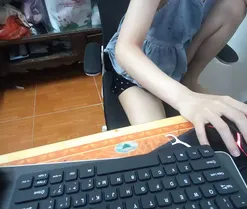 Lee_lee, en vivo ahora en Amateur.tv