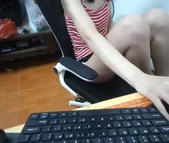 Lee_lee, en vivo ahora en Amateur.tv