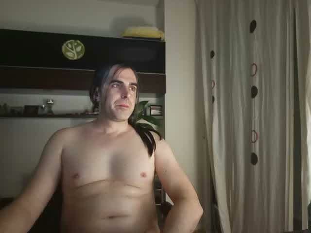 alexcam23 Live Chat on Amateur.TV